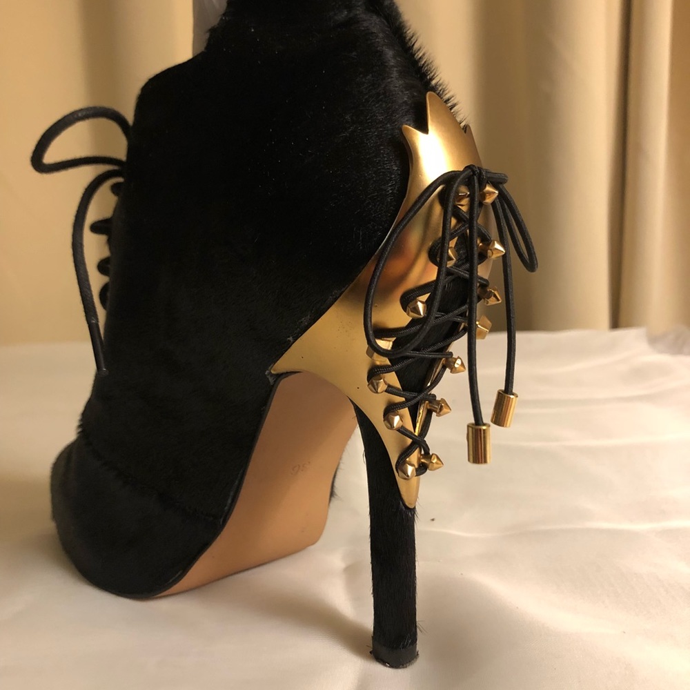 Horse Hair Metal Corset Bootie